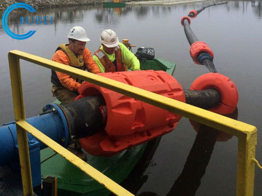 El tubo de dragado del HDPE flota la arena plástica flexible hecha espuma flotación de la manguera 23 pulgadas