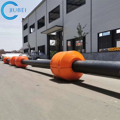 La tubería flotante plástica del mar de la boya de la boya en venta flota la tenencia de la basura del agua de la presa del aceite