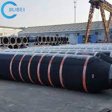 Línea de manguera flotante de la rastra del uno mismo de la succión infante de marina de dragado de la arena de la mezcla flexible del fango 6 pulgadas 8 pulgadas