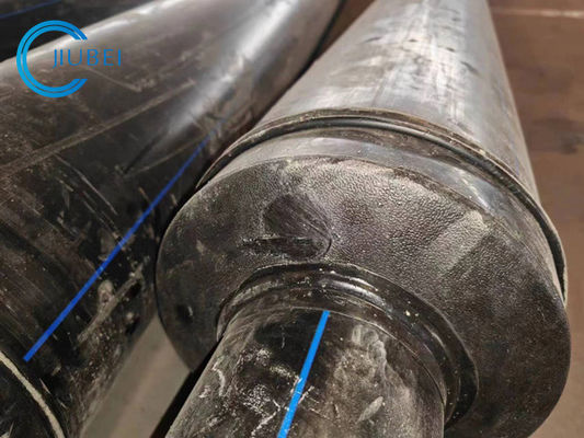 Tubo de dragado del HDPE del flotador del uno mismo DN160 con la espuma de alta densidad llenada