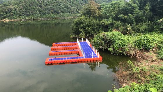 Pontoon flotante PE de capacidad de carga de 5000 kg para aplicaciones amplias