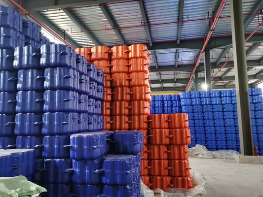 Fácil de instalar Pontoones de PE resistentes a la corrosión química Exelente estabilidad