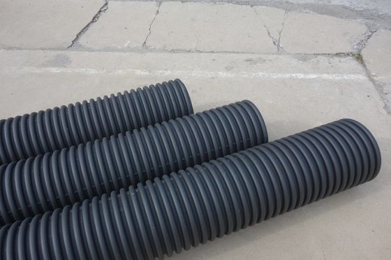 tubo ondulado de doble pared HDPE de espesor personalizado con alta resistencia a la tracción