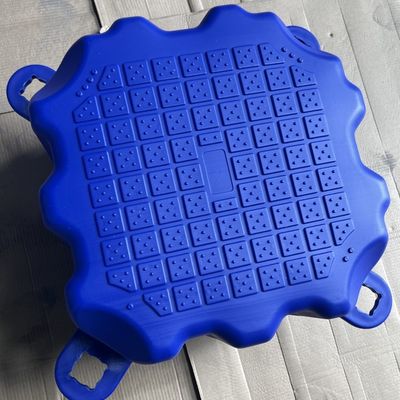 Plataformas flotantes estables y resistentes a la radiación UV